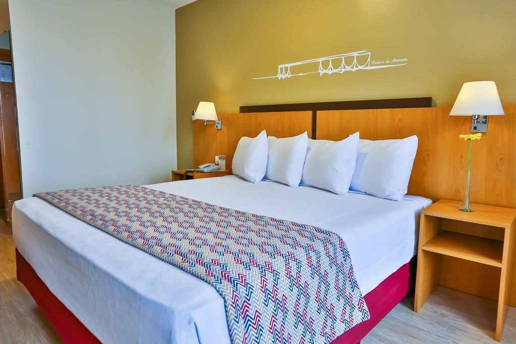 Comfort Hotel Тагуатинга Экстерьер фото