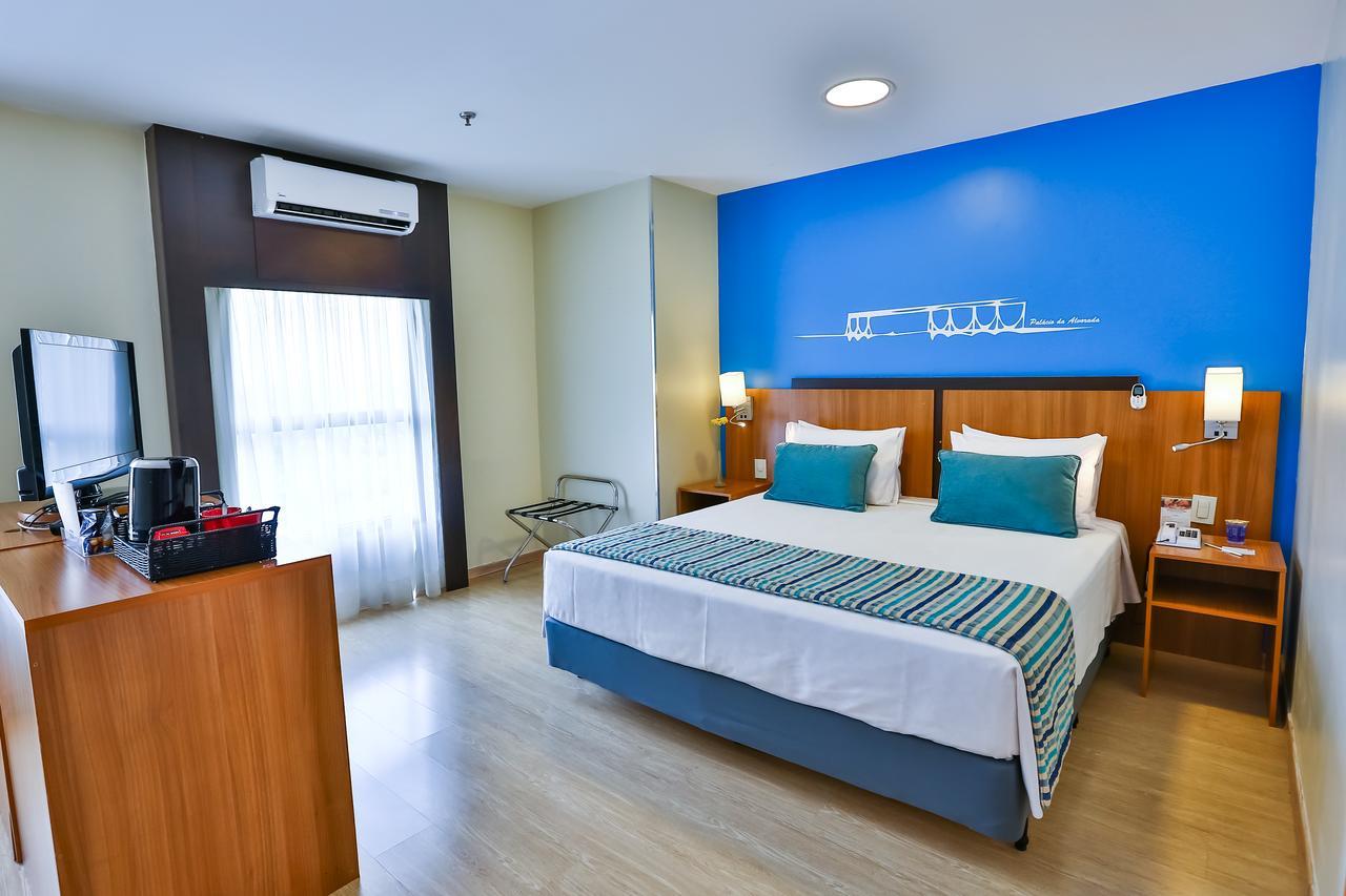 Comfort Hotel Тагуатинга Экстерьер фото