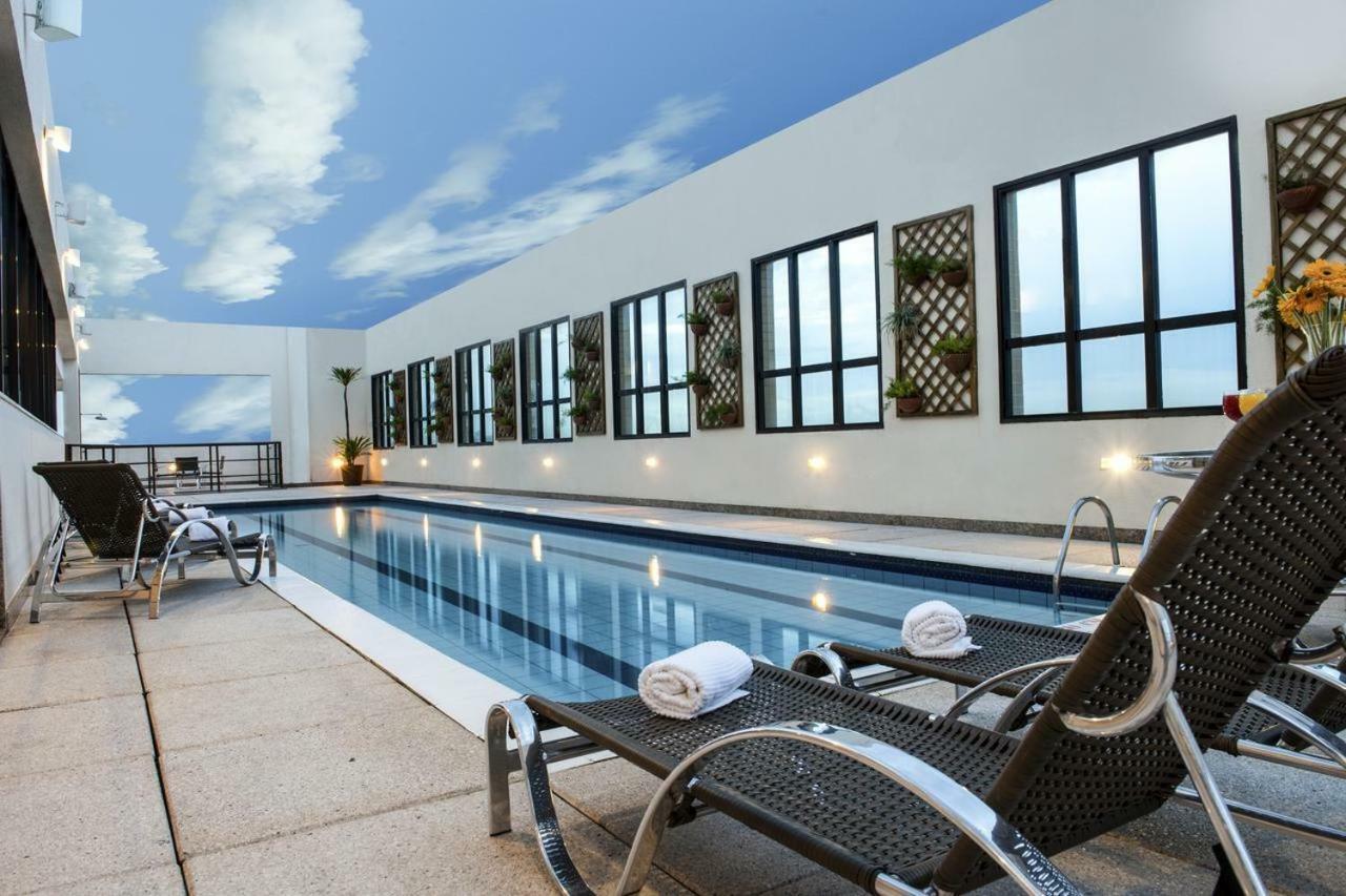 Comfort Hotel Тагуатинга Экстерьер фото